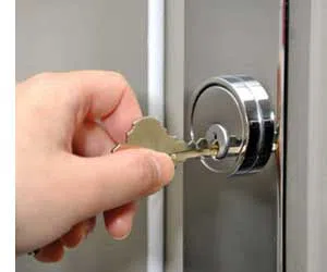 Affordable Locksmith Services Roslyn Heights, NY 516-447-0161 - commercial-lockouts-01