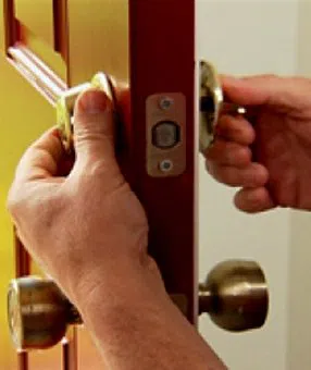 Affordable Locksmith Services Roslyn Heights, NY 516-447-0161 - res-01
